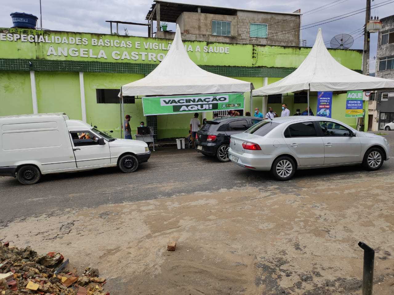 Camacã: Secretaria de Saúde iniciou a vacinação em idosos através do sistema Drive-Thru